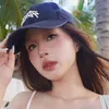 Mẹ bỉm làm người mẫu