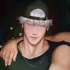pretty.boi.six.eyes