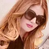user1906827923265