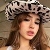 danna.8338