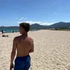 leo_hat