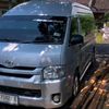sewa hiace elf long bondowoso