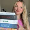 Léa lit des livres 📚