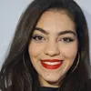raphaela.toledo
