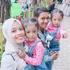 momnay_aza94