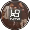 LolaTwins