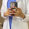 👩🏻‍⚕️