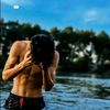 user1811676144220