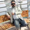 user1801031303902