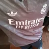 8udzinskii_