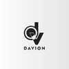 davion_wears_