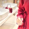 نـوَرا