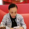 celesta_lessie2