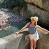 emma_magor1809