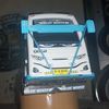 official_blue_whiteo01