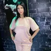 👸🏻