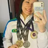 atletajuliaisabella