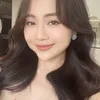 Diệu Huyền review váy cưới