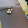 ladyrise4