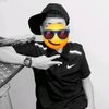 chumpitaz52