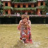 Lệ vi vu