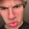 maya._.ez_._