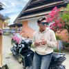 OmParis_silverBoy