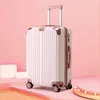 Vali Giá Rẻ Chất Lượng