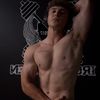 _chris.fit_