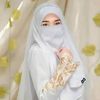 eva.moni2415