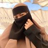 travelling_aunty