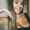 lara_.4585