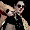 _lalisa_man0bal_