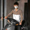 quan_hong06