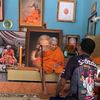 ลุงบราวน์พระเครื่อง
