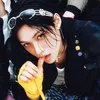 lee_straykids_l0ve