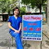 Tuyết Phượng cổ vai gáy