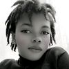 akuaangie32