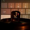 j818.8