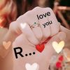 R 💕💕 y