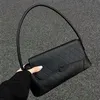 am.m.review7