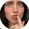 billie_eilish_927