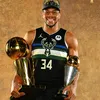 giannis.anteto18
