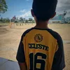 just.play.football