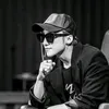 chang_trai_giau_ten