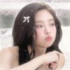 jennie_blink444