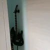 shreding_the_guitar