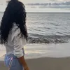 👩🏻‍🦱