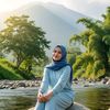 Nayla Beauty57