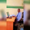 user1040582877612